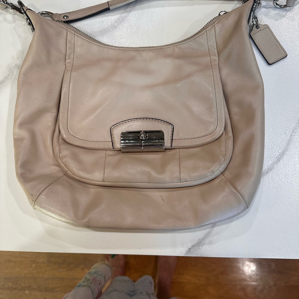 Coach Cream Leather Shoulder Bag with Structured Design